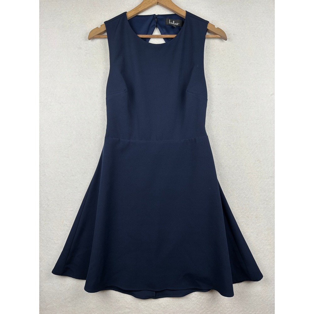 Lulus Dress Womens Medium Skater Lace Back Open Back Elegant